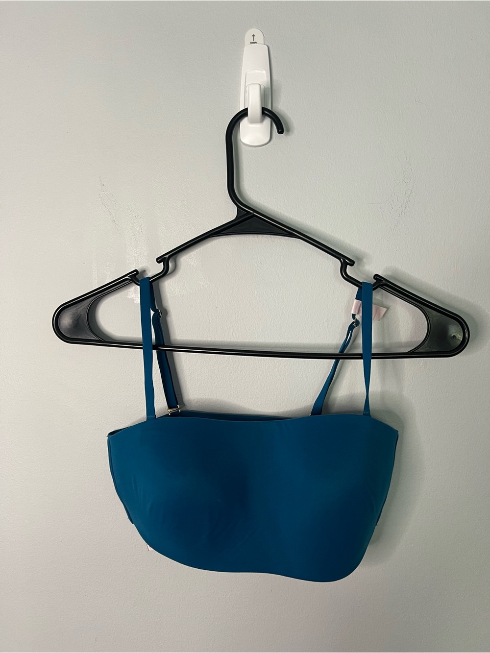 Victorias Secret Love Cloud Full Coverage
Bra Deep Teal Color NWT size small